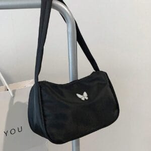 Bolso Baguette Negro con Mariposa – Shoulder Bag Minimalista con Cierre